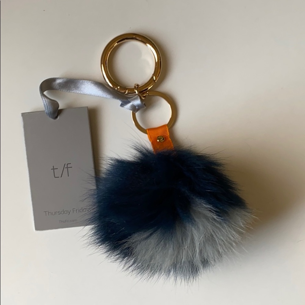 NWT Real Fox Two Tone Fluffy Keychain
